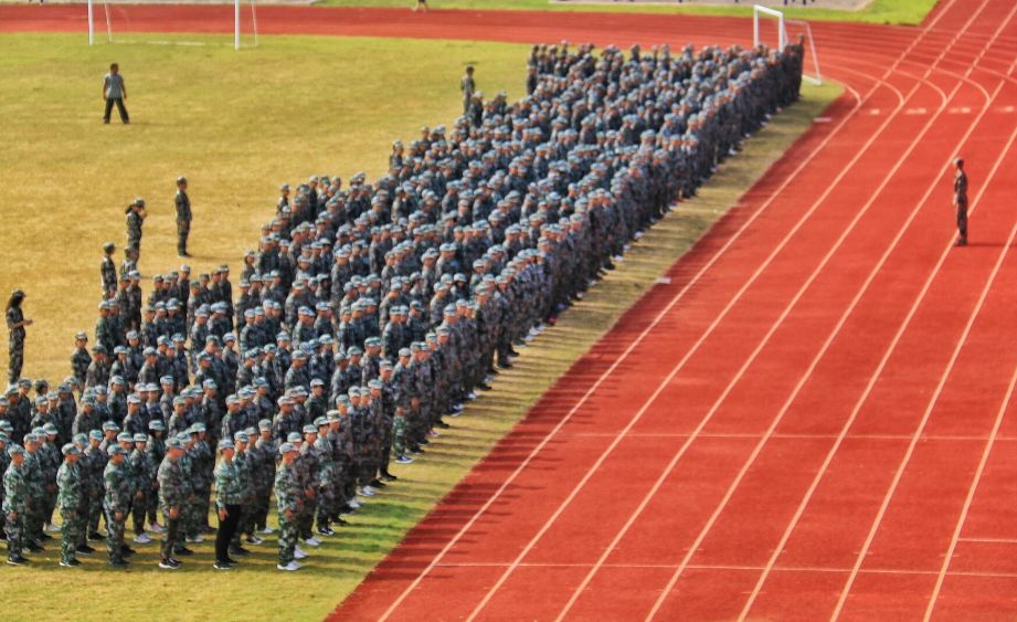 桂林市豪文学校2019年秋季学期军训荣誉榜