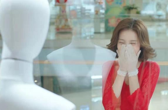 外星女生柴小七杨大奔这次衣品受关注一集换五套衣服