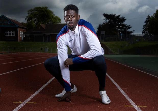 普雷斯科德是英国名将,他个人100米最好成绩是去年跑出的9秒94,今年