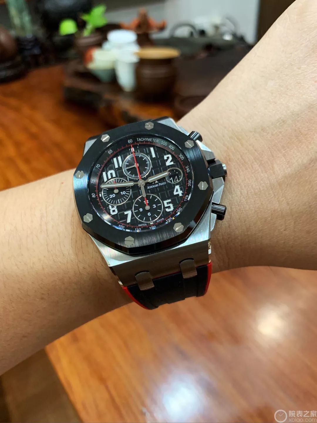 这个夏天的第二块表入手爱彼吸血鬼26470so