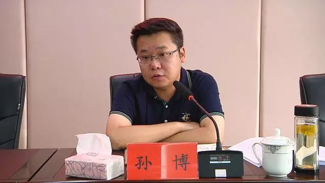 孙博对此次述职工作进行了点评,对绿野芳田的各项工作进行了肯定和