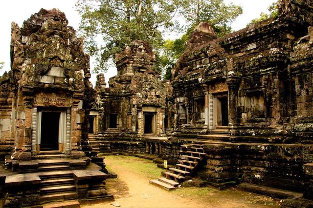 古迹群遗址吴哥窑古墓丽影拍摄取景地