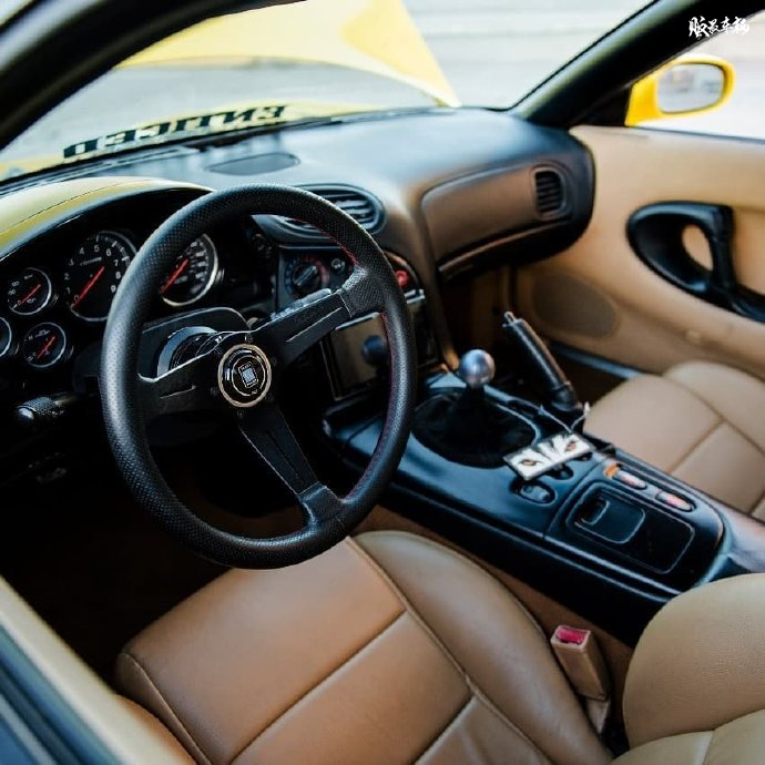 马自达rx7整洁的fd3s