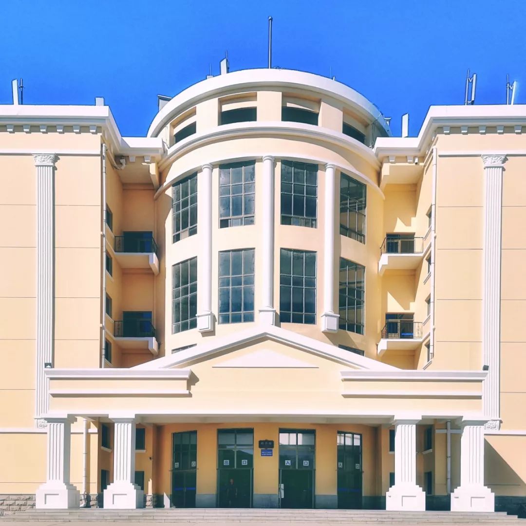 新学期学校要给你点颜色看看