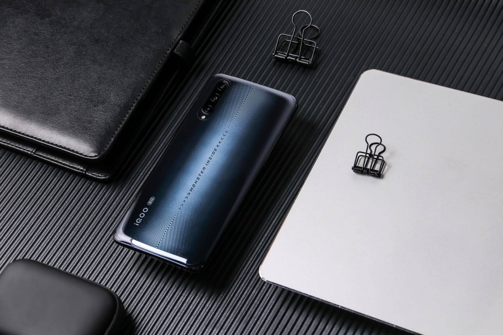 性价比极致5g新品iqoopro你预约了么