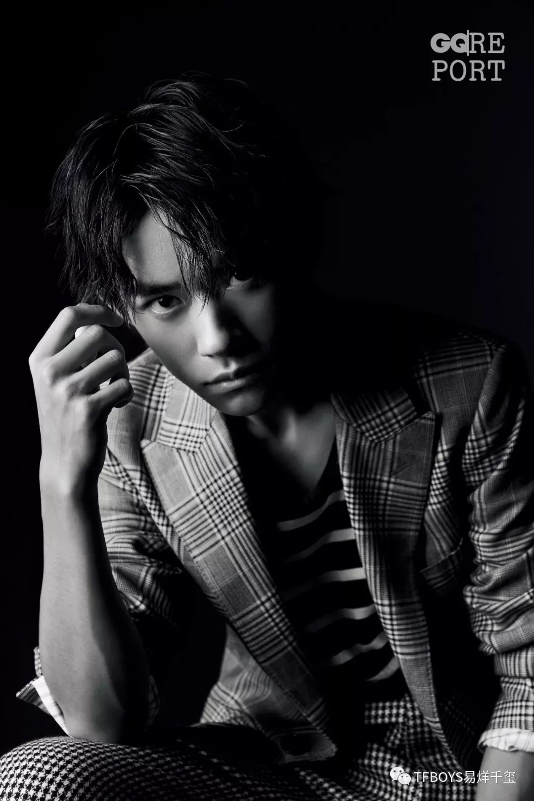 破案了福尔摩斯鹤上线为你破解易烊千玺今天的ins文案