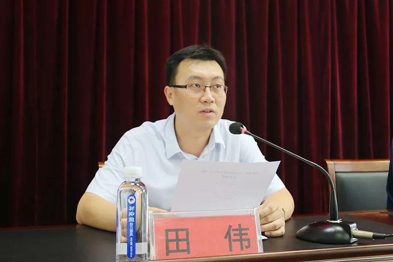 卢建华任临汾一中党委书记