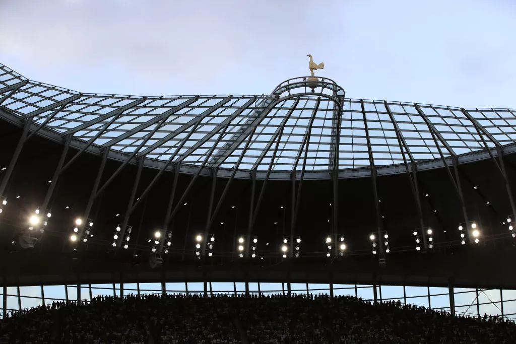 到站朝圣新白鹿巷车站