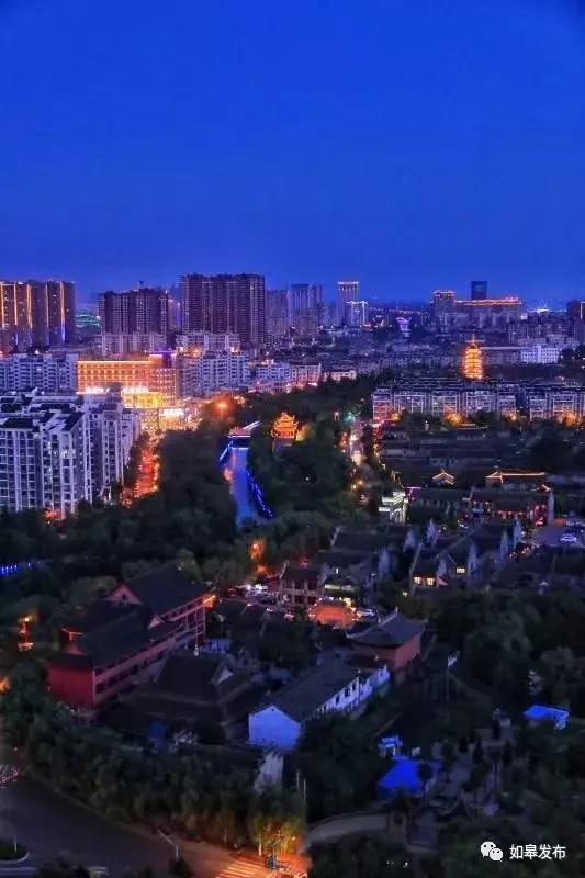 如皋夜色闪亮学习强国每当夜幕降临这座古老城市闪耀现代迷人的光彩