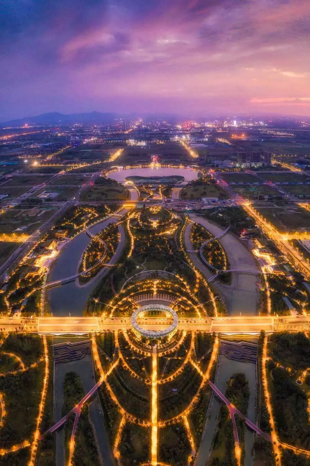 向全国推介郑州之航空港实验区这里是中国的航空大都市郑州航空港实验