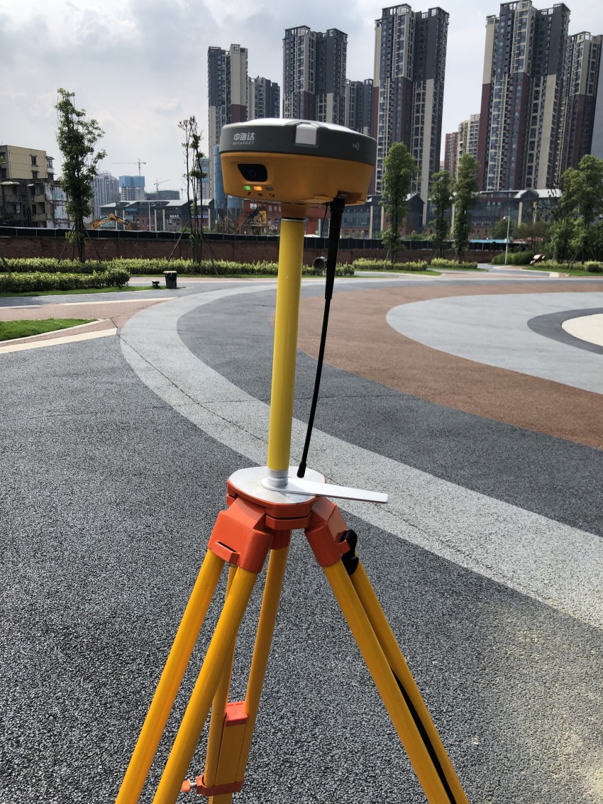 测量如何选择基准站移动基站的11和cors账号