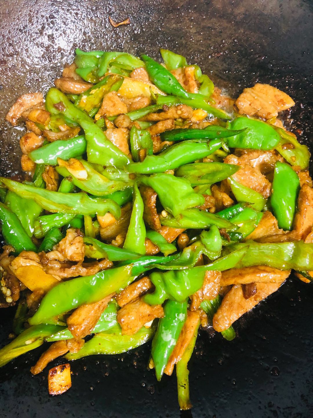 家常版辣椒炒肉丝,主食界的百搭担当
