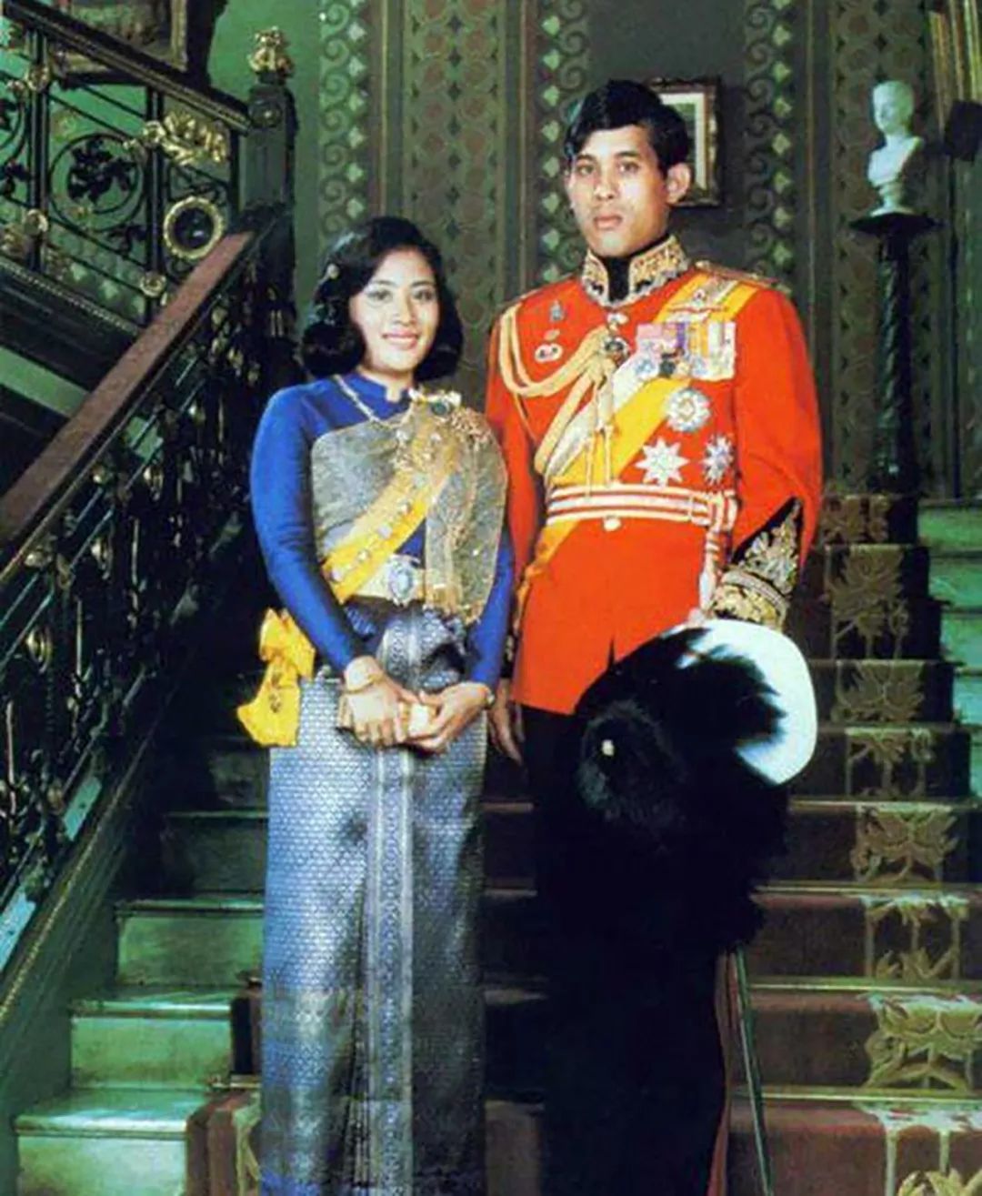 泰王玛哈王妃图片