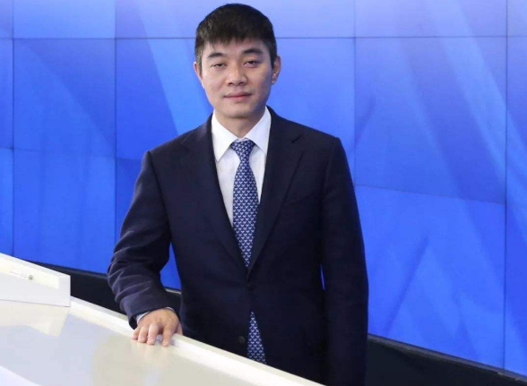 原创创办8年市值470亿只和陌生人聊天的陌陌能和微信比肩吗