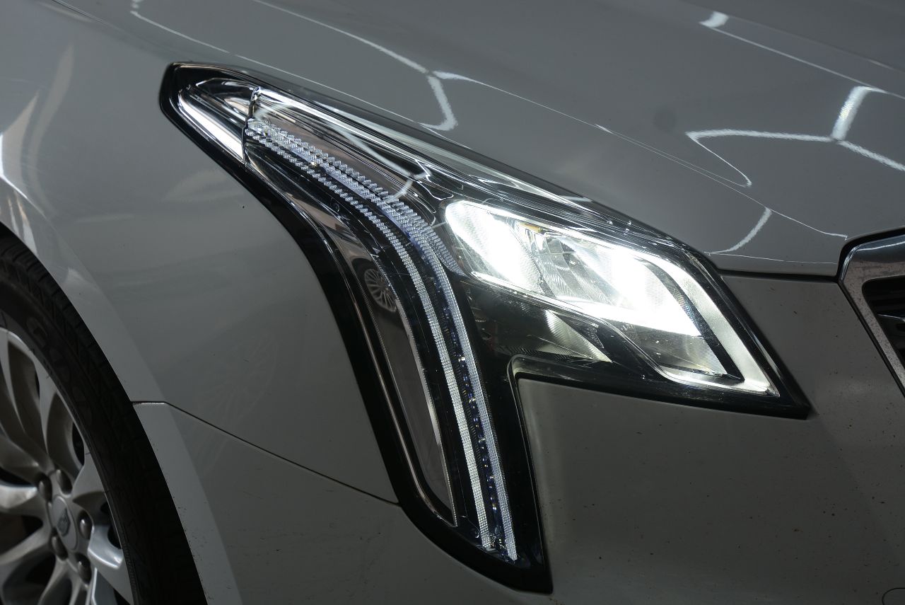 18款凯迪拉克xts原车led改灯改透镜