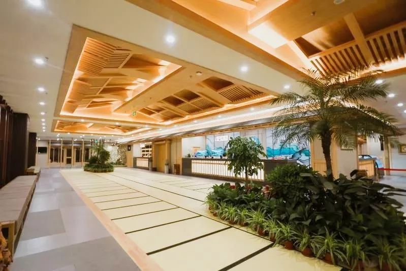 云水瑶汤泉限时疯抢成人票最低仅需399元中秋节教师节双节同庆