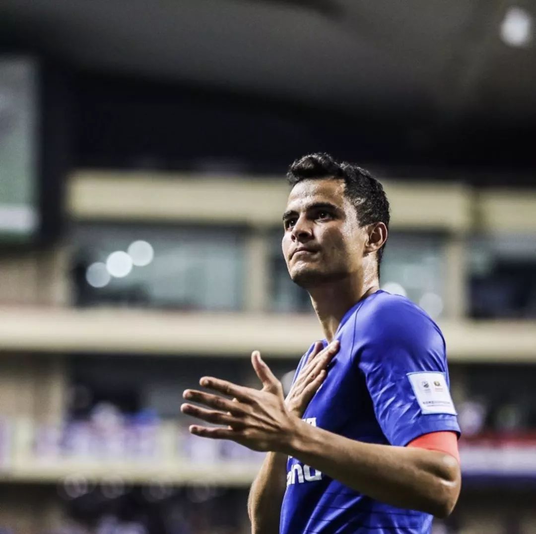 新欢纷纷离开莫雷诺重归旧爱怀抱