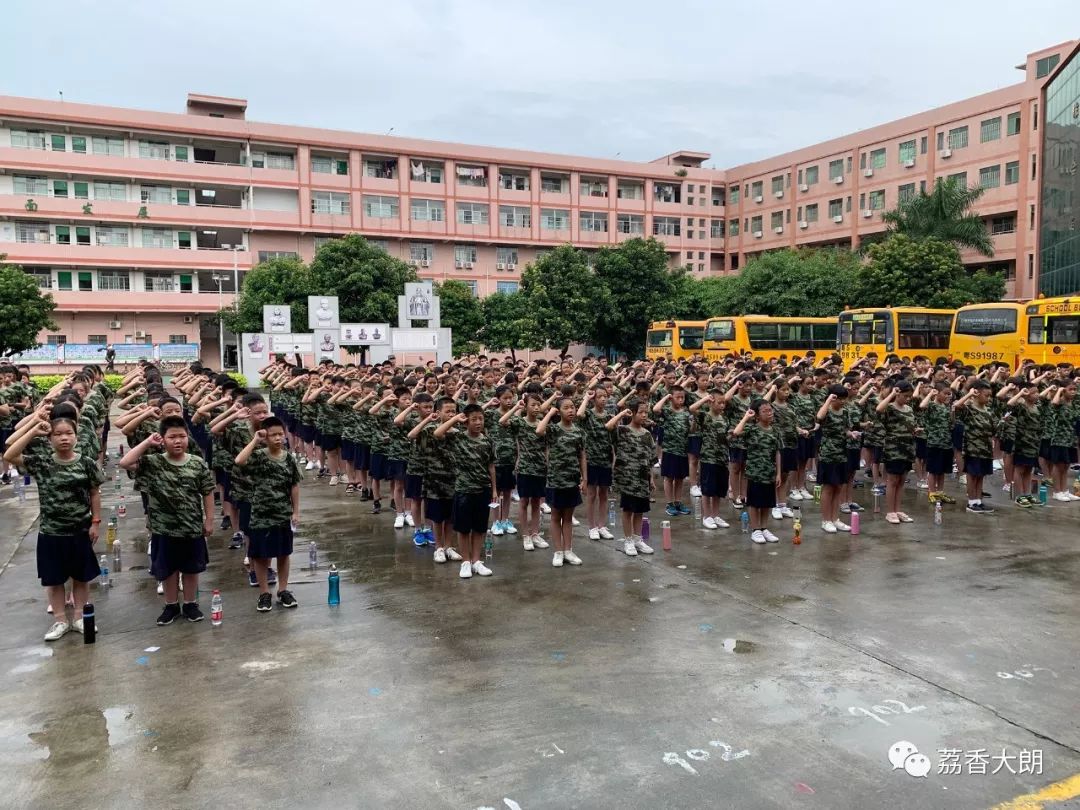 "拒毒千里,健康零距离"禁毒宣传走进东明学校