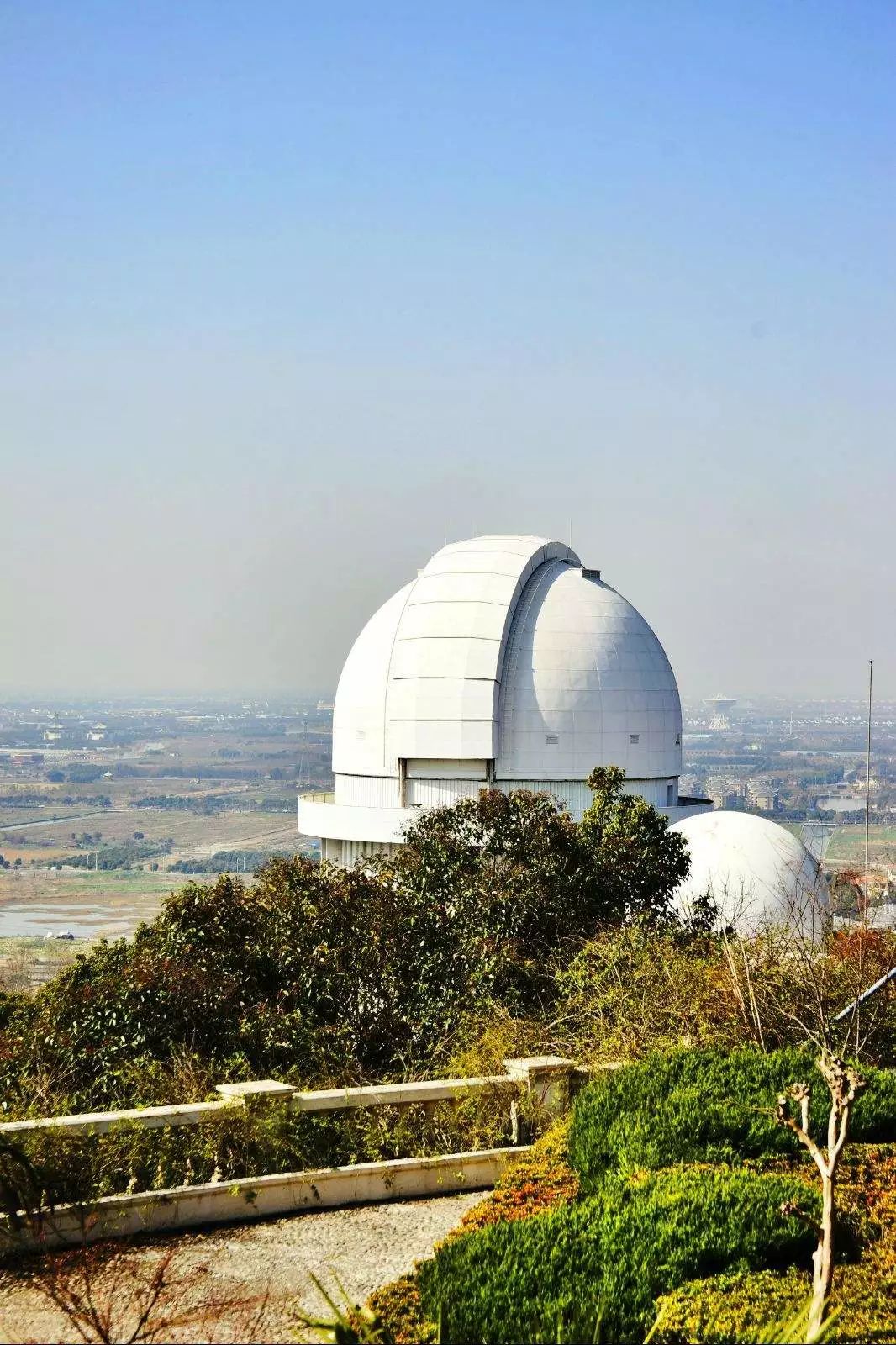 前身是法國天主教耶穌會於1900年建造的具有歐洲建築風格的佘山天文臺