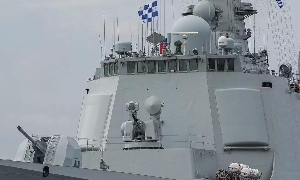 俄摄影师镜头中的中国052c型驱逐舰过气网红笑傲圣彼得堡