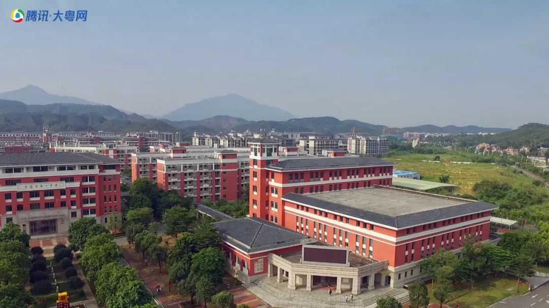 太壮观啦航拍清远大学城变化这么大都快认不出了