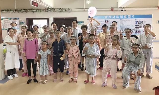 “奋进新时代·开创新未来”走进广东大湾区新苗基金公益项目谱写新篇章 “奋进新时代·开创新未来”走进广东大湾区新苗基金公益项目谱写新篇章