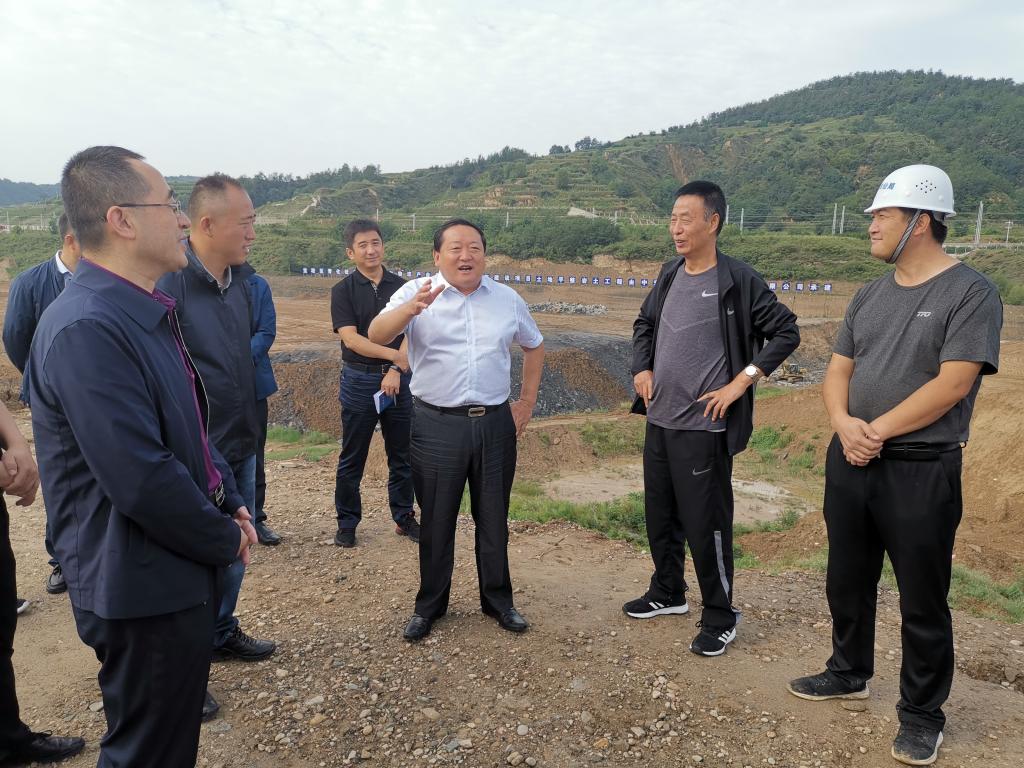 刘景堂在调研产业园区建设时要求:科学组织施工 加快建设进度 以园区