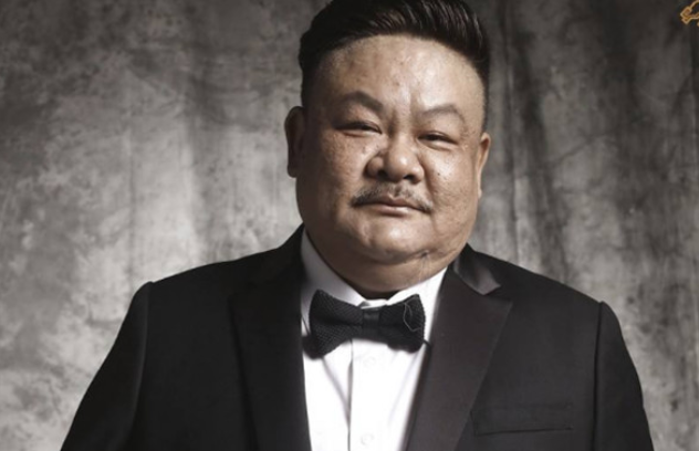 香港一个肥肥的男演员图片