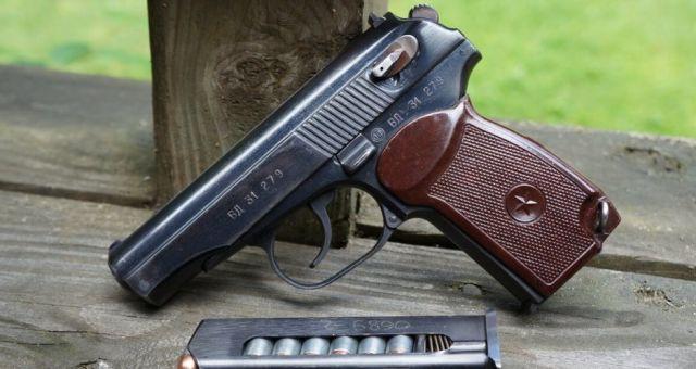 俄专家瞧不起的本国手枪,居然被美国步枪协会交口称赞_马卡洛夫