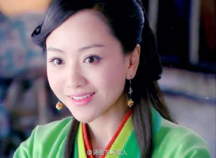 问世间情为何物岳灵珊为何抛弃令狐冲移情别恋了林平之呢