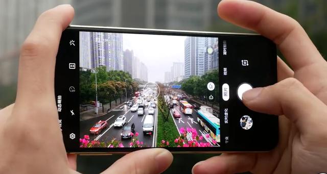 原创3200入手三星s10e小屏幕不二神机缺点令人乍舌