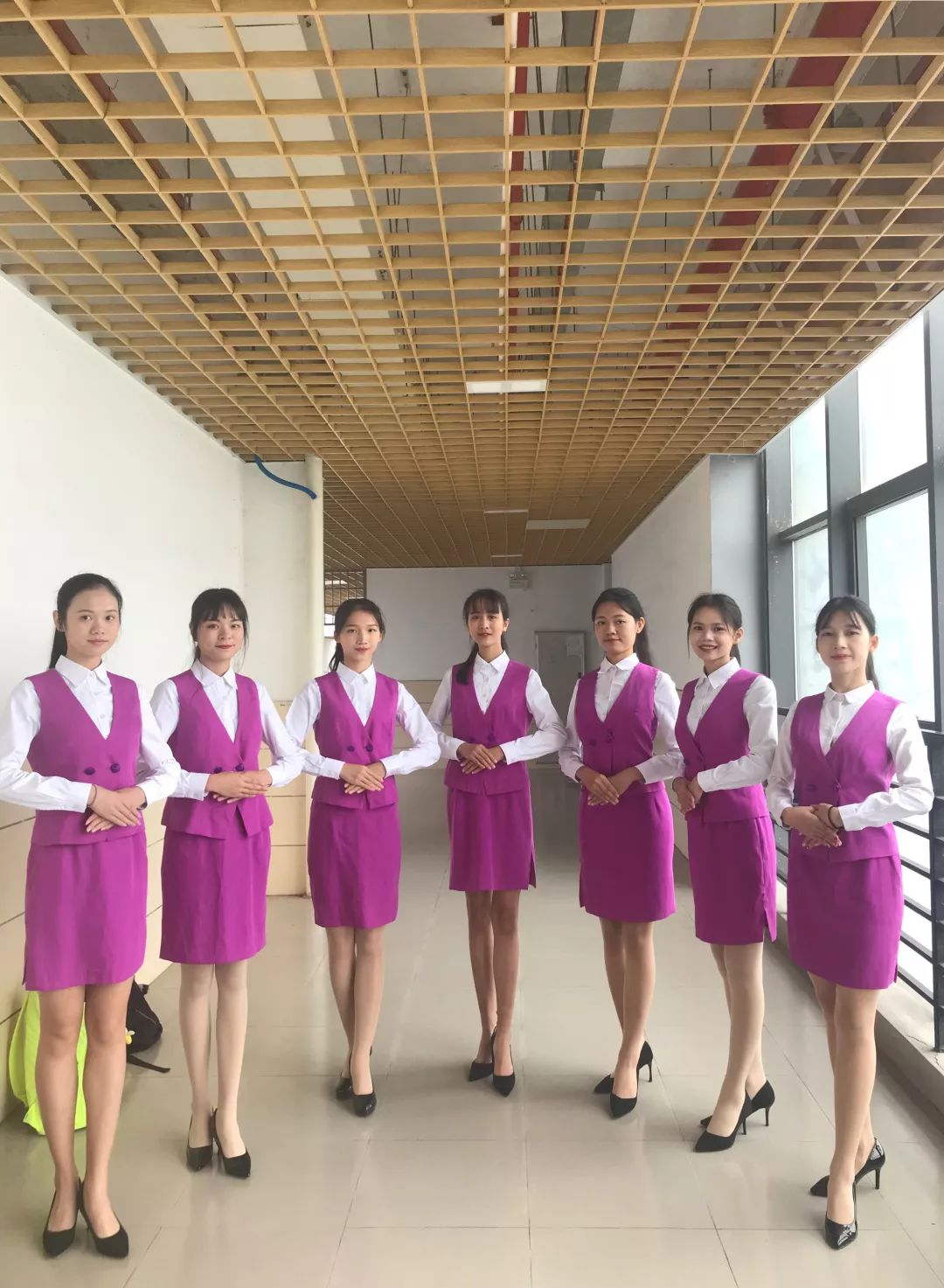 校组织校礼仪招新在这里遇见更好的自己