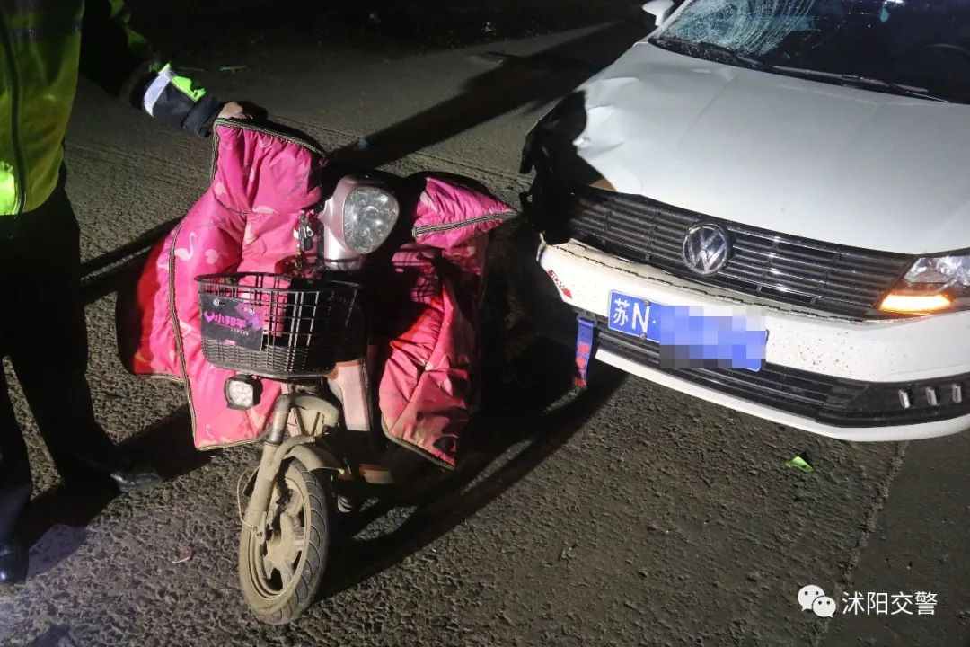 凌晨宿迁一男子酒后驾驶出车祸一人当场身亡