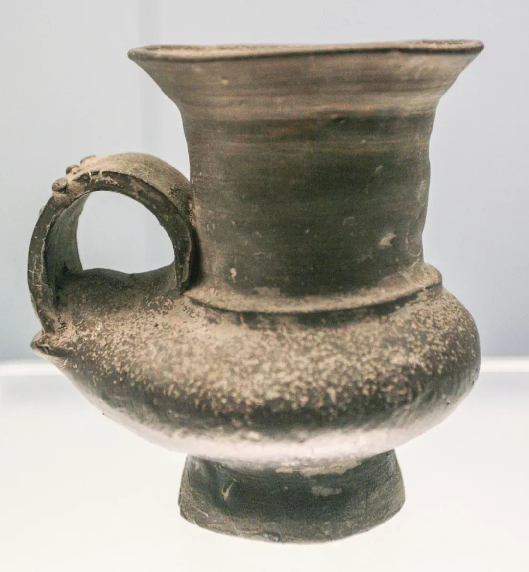 上海博物馆藏高古陶器与釉陶