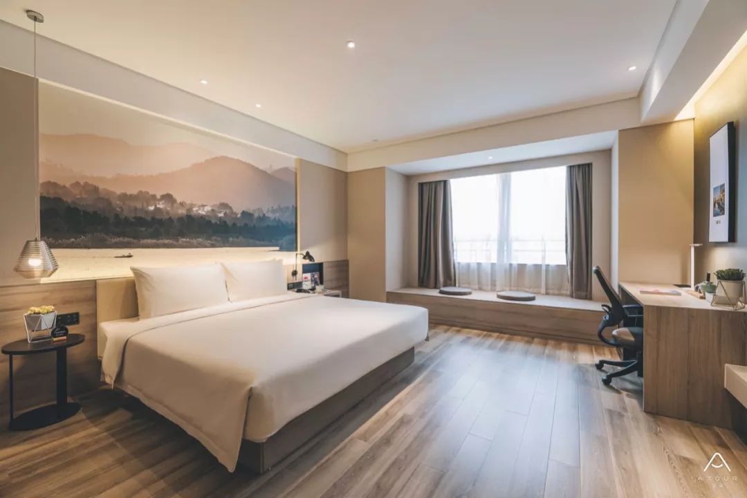 这个夏末亚朵带你赴一场金陵之约新店开业南京南站亚朵酒店