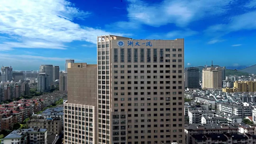 挑战最难器官移植技术浙大一院完成浙江首例亲体小肠移植56岁爸爸献出