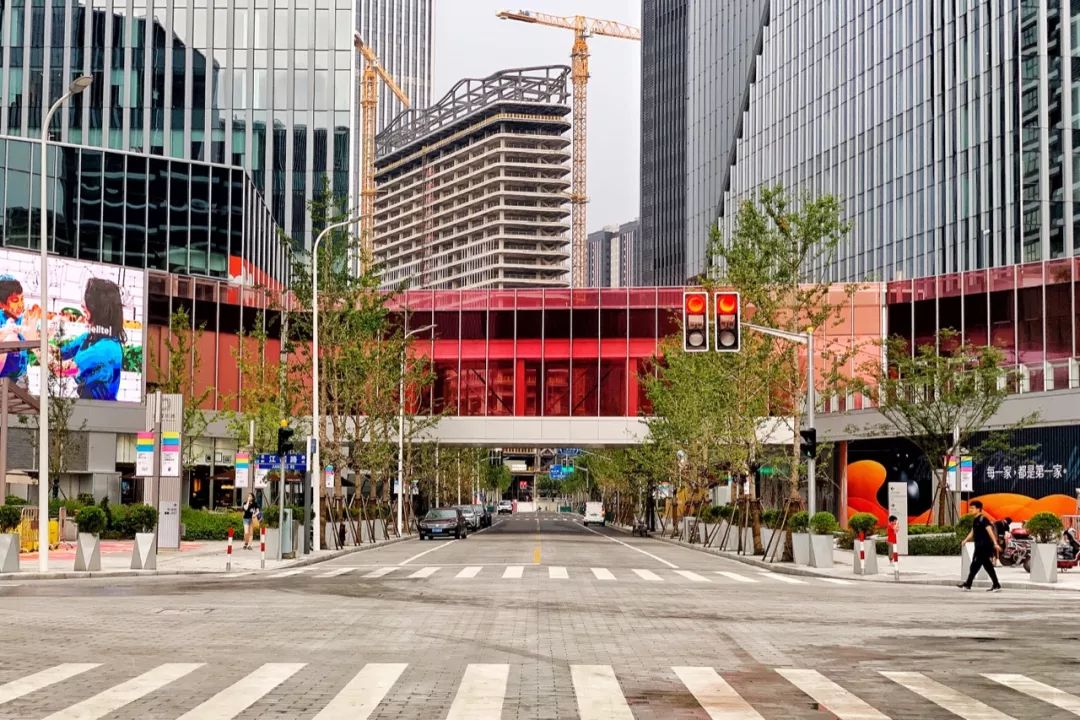 晶耀前滩试营业探班图报