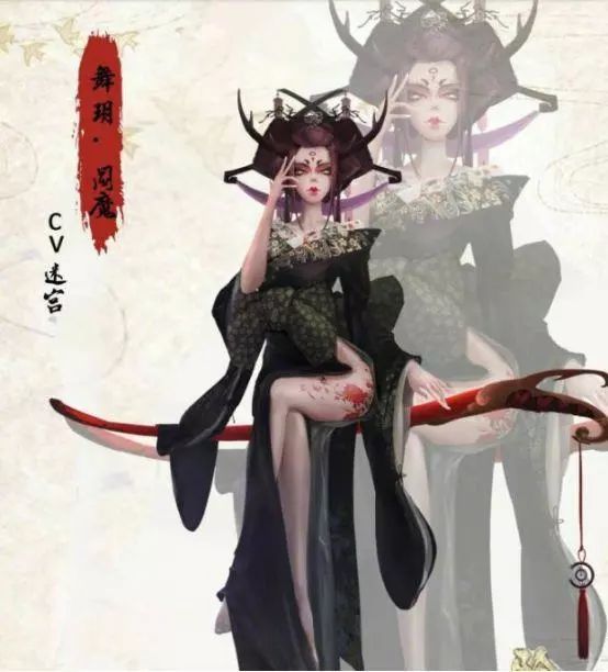 虽然一双大长腿很抢镜,但是高冷,女王,御姐的劲头非常符合她精灵鬼魅