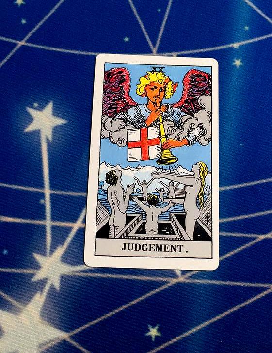 玛曼塔罗爱情运势解析感情充满不确定对方的爱是真心的吗