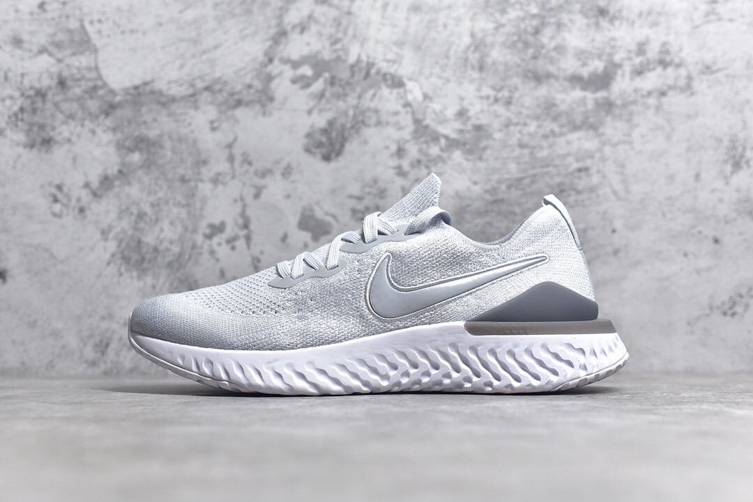 惊艳球鞋圈nikeepicreactflyknit耐克二代瑞亚针织面跑鞋