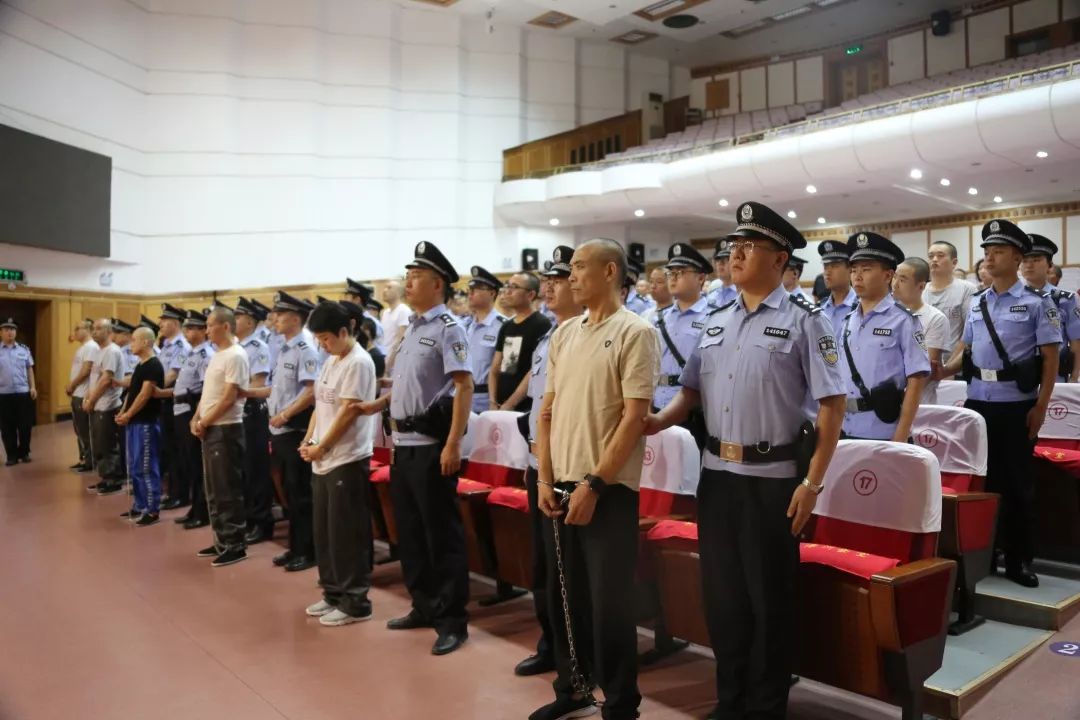 山西省高平市黑道人物图片