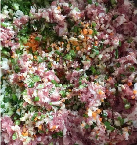 用这种食材调的饺子馅,很多人都没吃过,试了才知道味道这么绝