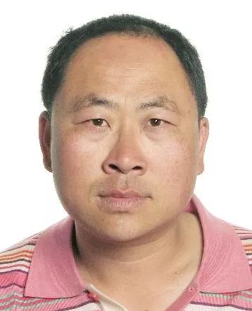 身份证号码为141121196902260212,户籍地址为山西省文水县凤城镇南街