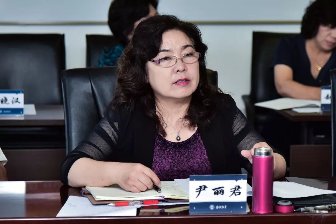 海淀区副区长张若冰调研海淀教育工作