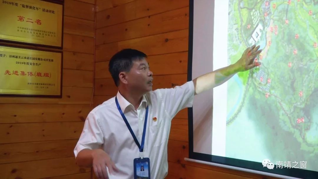 践行初心使命王国华扎根基层02服务乡村振兴