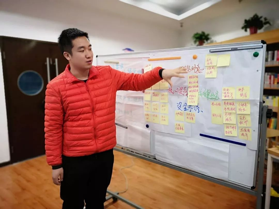 大爱人∣吴学超脚踏实地社区运营共奏美好亲情乐章