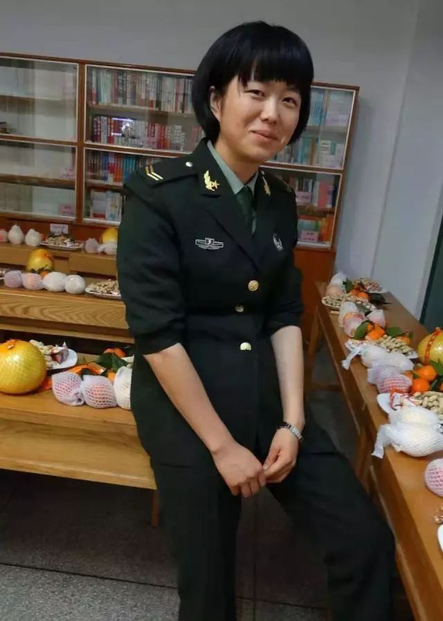 云南90后退伍女兵反杀醉酒男"正当防卫"引争议_唐雪