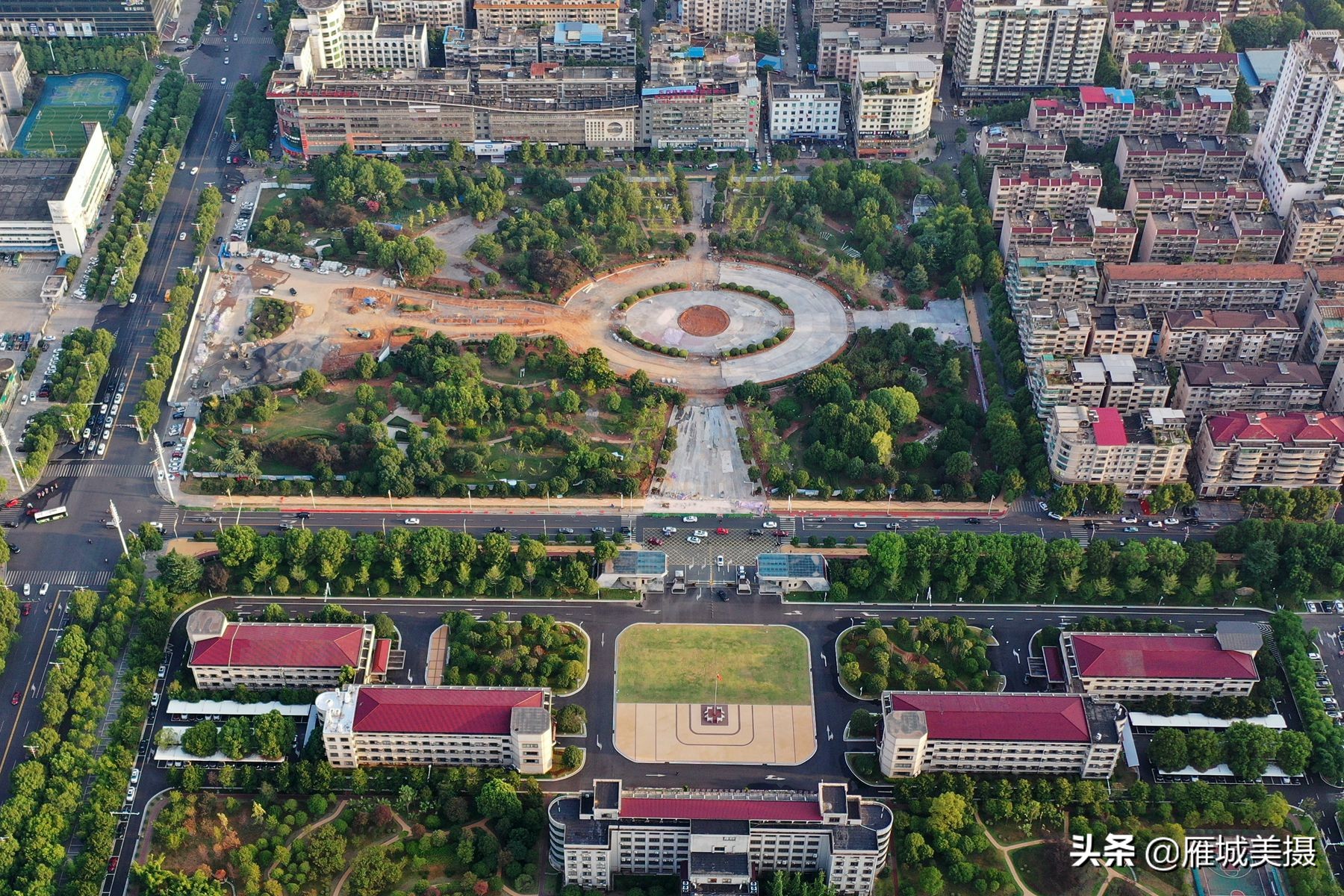 航拍衡阳:高新区太阳广场正在提质改造,曾经的太阳雕塑已被拆除