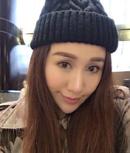 赌王女儿何超盈产女为什么她怀孕的身材和杨幂鲍蕾差别这么大