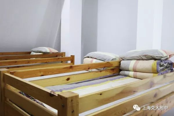 "丈夫四方志,安可辞固穷" ——记我校2019级新生军训第二天